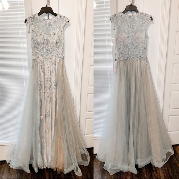 NWT Jovani Prom Dress - Size 2 - JVN by Jovani Gown - Light Blue Flowers - Picture 1 of 9